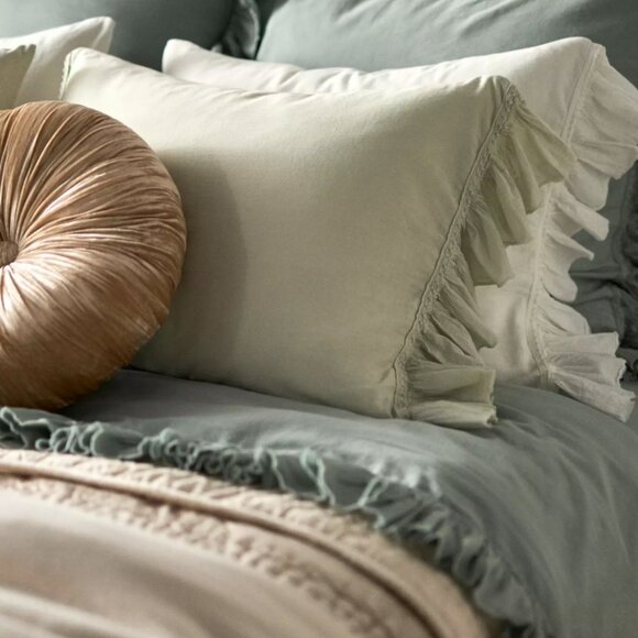 Anthropologie CECILY VELVET PILLOW Style No. 83853432 NEUTRAL - Picture 3 of 4